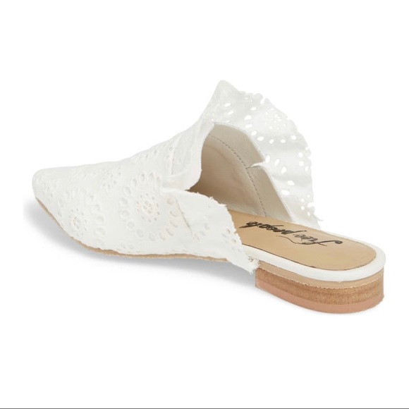 NWT Free People Eyelet Sienna Mule - Picture 2 of 5